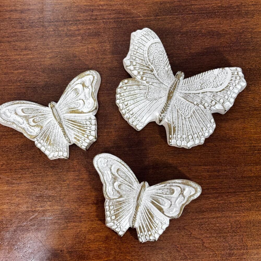 Vintage Butterfly Chalkware Wall Decor Hanging Set of 3 Silver